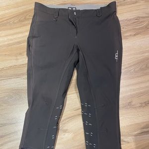 Platinum breeches